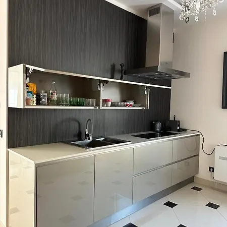 公寓 Isabella - Luxury With Style Right Next To The Beach, Private Pool And Sea View 奥帕提亚