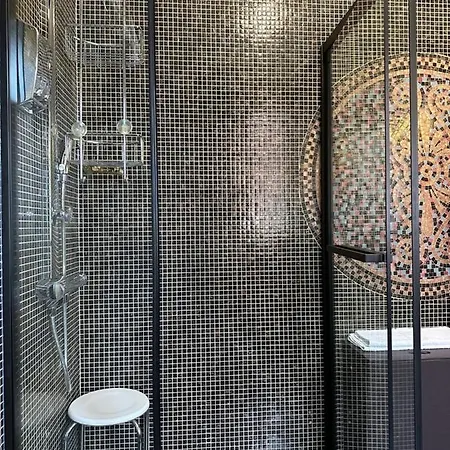 Isabella - Luxury With Style Right Next To The Beach, Private Pool And Sea View Daire *