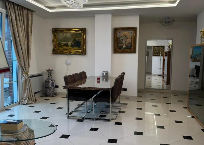 Isabella - Luxury With Style Right Next To The Beach, Private Pool And Sea View