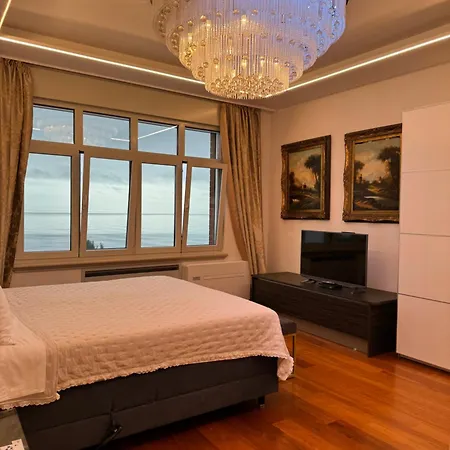 شقة Isabella - Luxury With Style Right Next To The Beach, Private Pool And Sea View