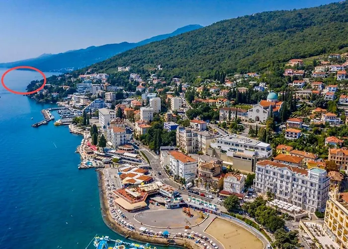 Isabella - Luxury With Style Right Next To The Beach, Private Pool And Sea View Apartman Opatija