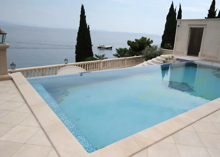 Isabella - Luxury With Style Right Next To The Beach, Private Pool And Sea View Apartman *